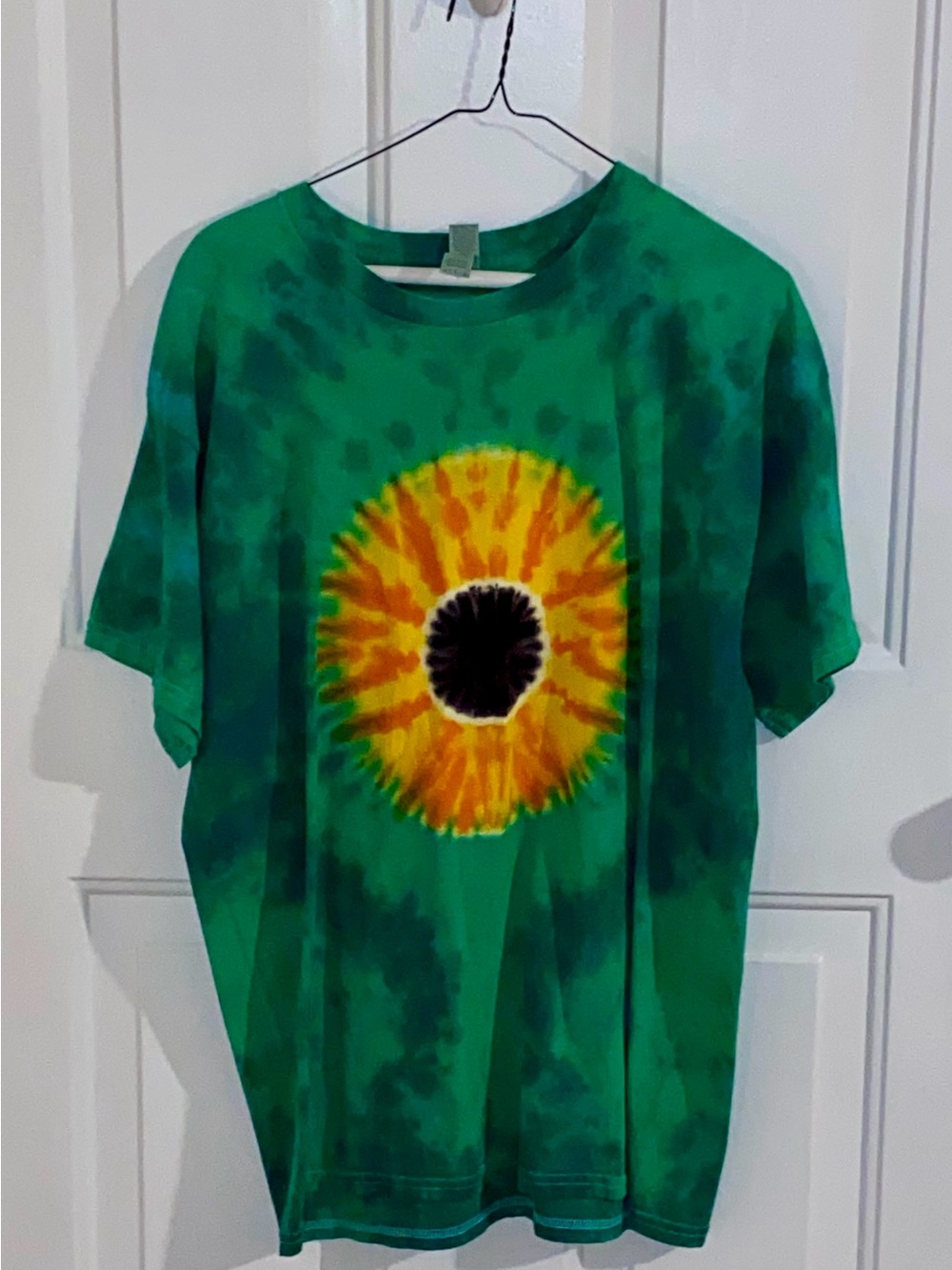 Gildan Green Tie-Dye Tee with Yellow & Black Sunburst
